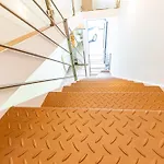 Golden Lion Apartment By Jr City Apartments