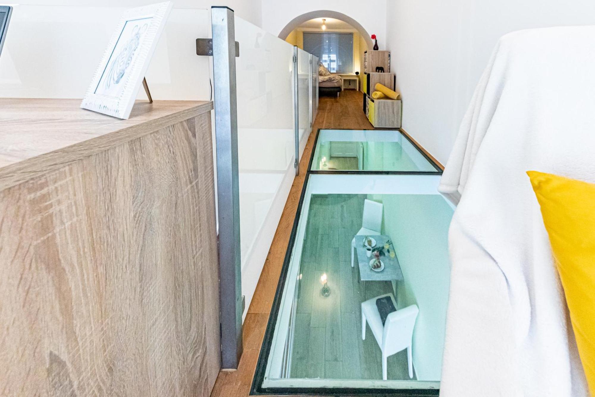Apartment Golden Lion By Jr Wien